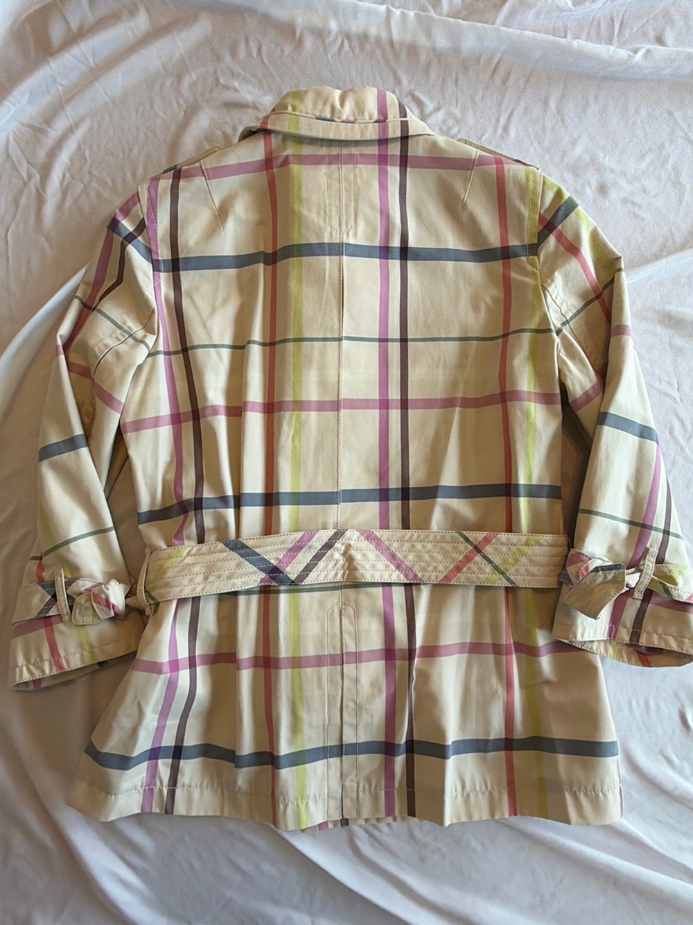 NWT Women's Short Coach Trench Coat with Belt Beige/Plaid Medium MSRP $398 - Picture 9 of 12